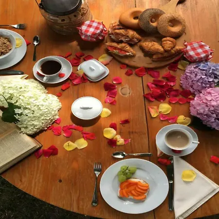 Francesca Bed and Breakfast